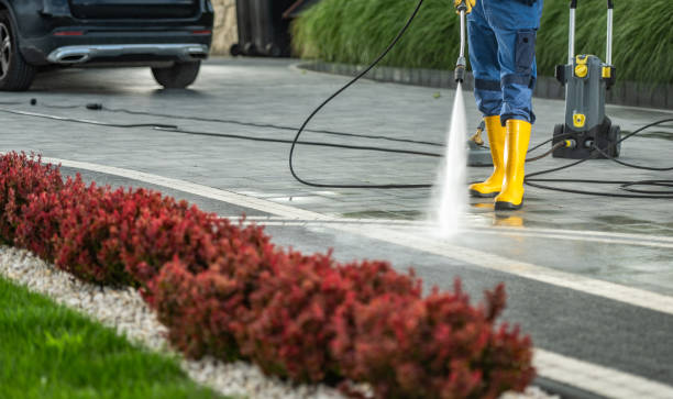 Best Restaurant Pressure Washing  in Dade City North, FL
